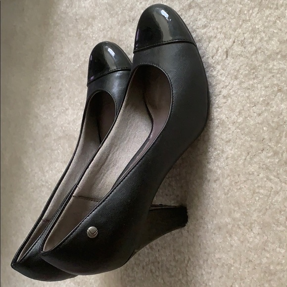 Life Stride High Heels - Picture 2 of 4